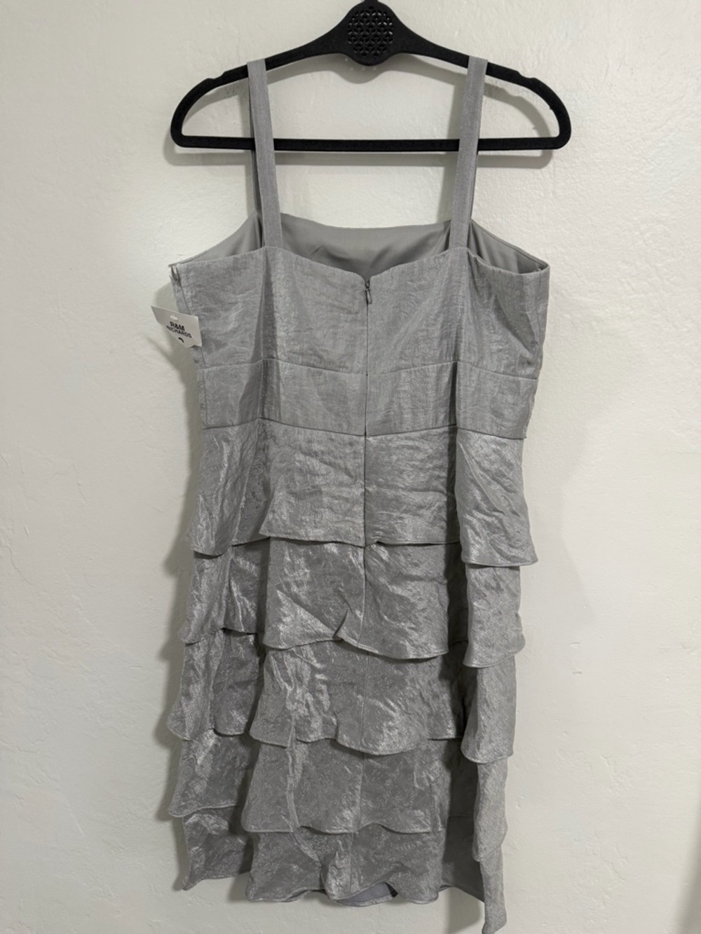 R&M Richards NWT Silver Tiered Ruffle Dress Beaded Waist Size 14 No Jacket - Picture 7 of 10